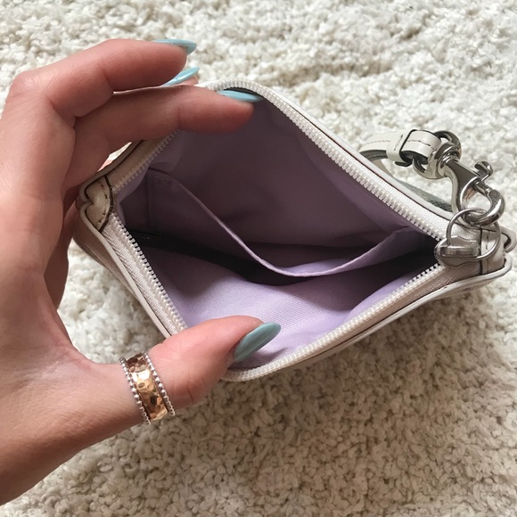 FINAL PRICE Genuine Coach Wristlet - Picture 4 of 6